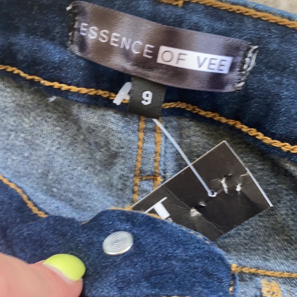 Beautiful stretchy denim - Picture 4 of 8